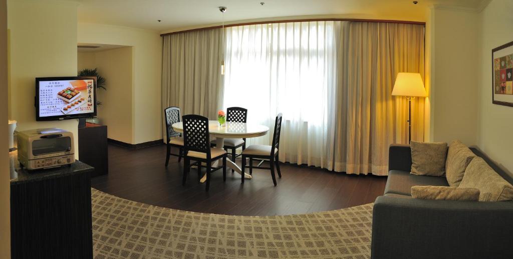 The Howard Plaza Hotel Kaohsiung Quarto foto